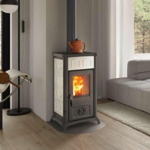 Poêle à bois en faïence LA NORDICA Gemma Lean Ceramica 6 kW – puissance modulable