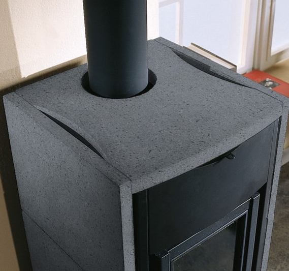 Poêle à bois en pierre volcanique LA NORDICA Asia 7 kW – rendement 86 %, 201 m³ – Image 8